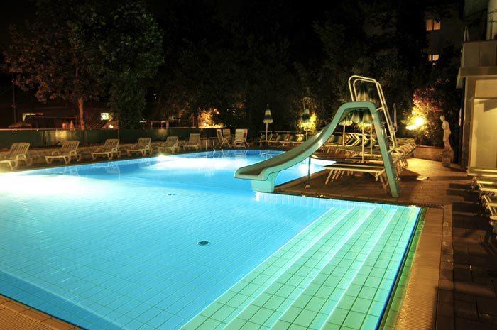 Hotel Giamaika Cesenatico Luaran gambar