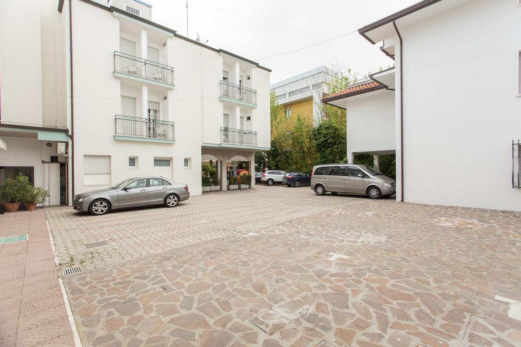 Hotel Giamaika Cesenatico Bilik gambar